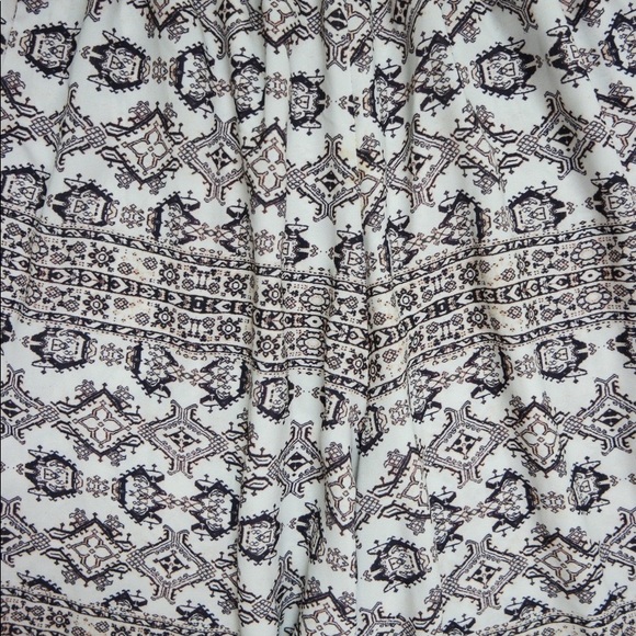 COPY - Sheike Midi Halter Jumpsuit - Picture 4 of 4